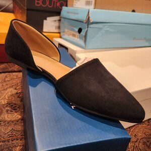 Michelle McDowell's The Quinn Flats in Black